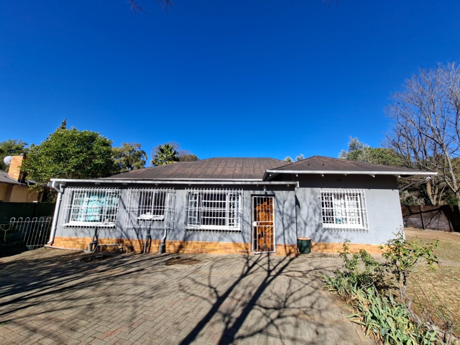 6 Bedroom Property for Sale in Park West Free State